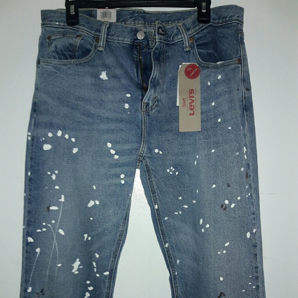 Levi's Jean - Picture 3 of 8